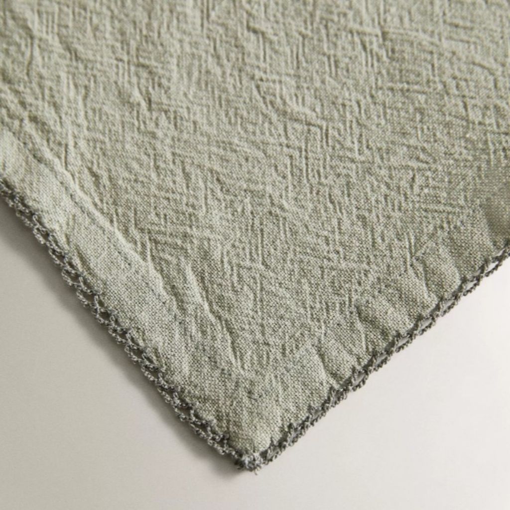 Mantel y servilletas de Hilo Tintado